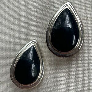Vintage Black Teardrop Clip-On Earrings